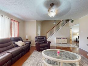9867 Sageaspen Lane, Houston TX 77089