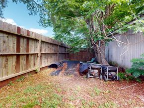 9867 Sageaspen Lane, Houston TX 77089