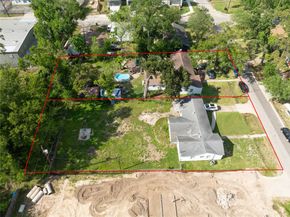 1421 Caywood Lane, Houston TX 77055