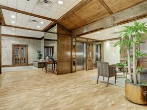 1400 Hermann Drive 15D, Houston TX 77004