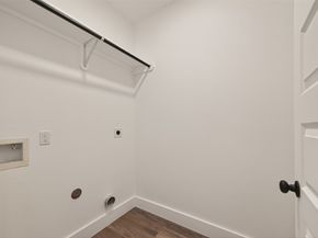 8214 Woodward Street, Houston TX 77051