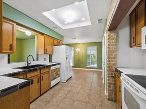 1014 El Dorado Boulevard, Houston TX 77062