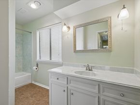 1014 El Dorado Boulevard, Houston TX 77062