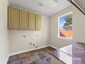 7 N Beech Springs Circle, Spring TX 77389