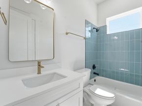 8918 Sunshine Laverne Lane, Houston TX 77080