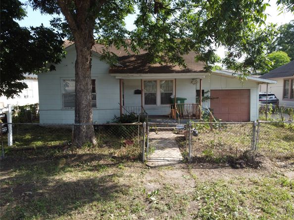 6711 Avenue C, Houston TX 77011