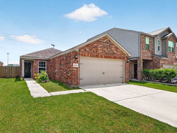 6150 El Oro Drive, Houston TX 77048