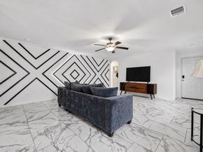 6150 El Oro Drive, Houston TX 77048