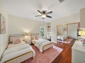 835 W 43rd Street, Houston TX 77018