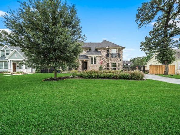 835 W 43rd Street, Houston TX 77018