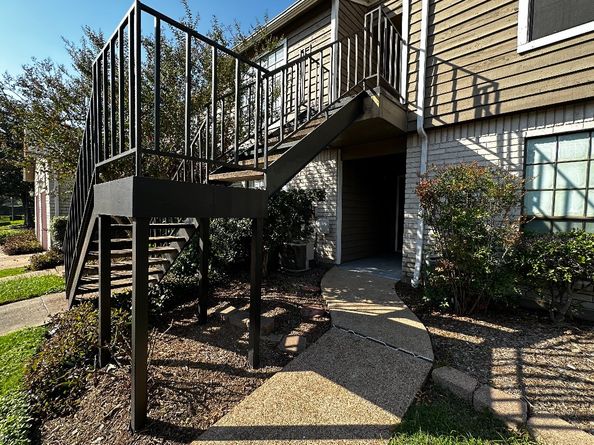 4444 Victory Drive 1311, Houston TX 77088