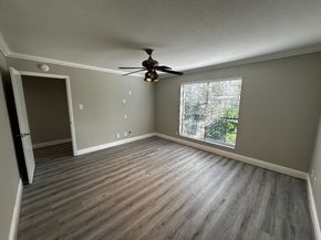 4444 Victory Drive 1311, Houston TX 77088