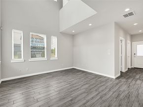 9431 Jutland Road, Houston TX 77033