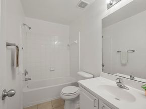 2911 Hackamore Hollow Lane, Houston TX 77014