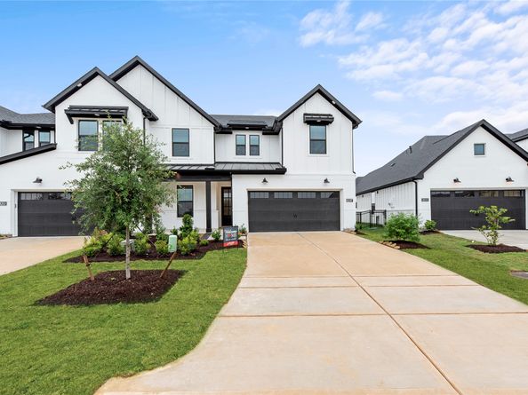 18207 W Shoreline Vista Lane, Cypress TX 77433