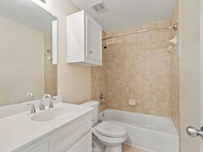 3739 Main Poplar Drive, Houston TX 77025