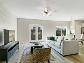 3739 Main Poplar Drive, Houston TX 77025