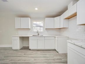 7921 Little Street, Houston TX 77028