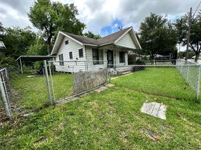 5017 Terry Street, Houston TX 77009