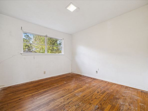 6341 Rowan Lane, Houston TX 77074