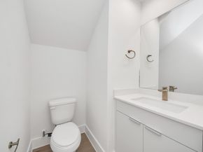 2104 Diagonal Lane, Houston TX 77051