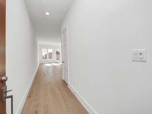 2104 Diagonal Lane, Houston TX 77051