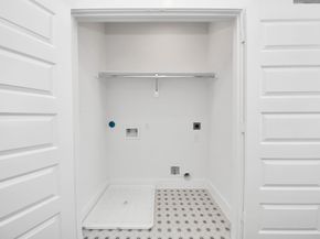 2104 Diagonal Lane, Houston TX 77051