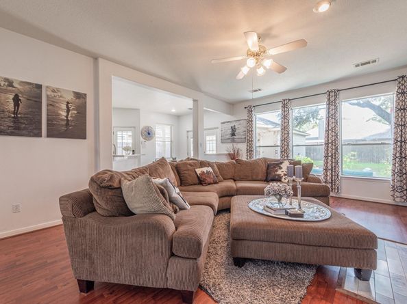 1310 Big Pines, Tomball TX 77375