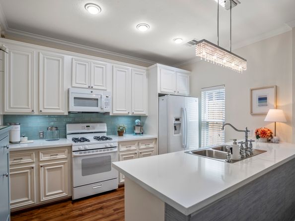 2703 Jackson Street, Houston TX 77004