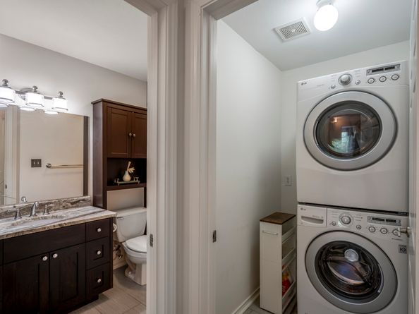 2703 Jackson Street, Houston TX 77004