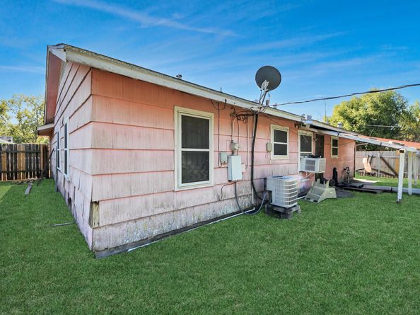 5503 Ricky Street, Houston TX 77033