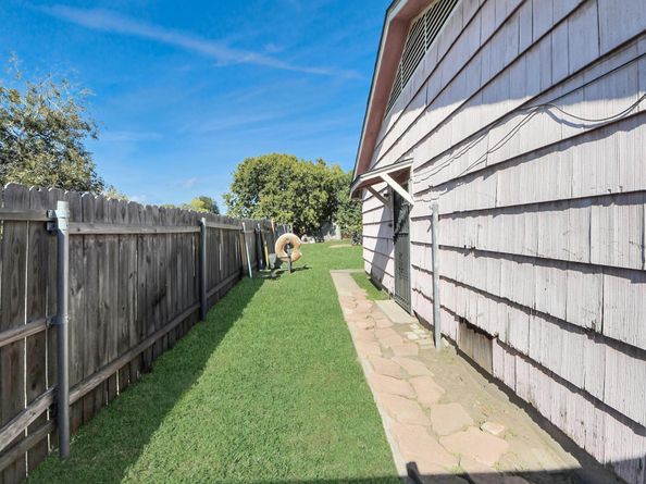 5503 Ricky Street, Houston TX 77033