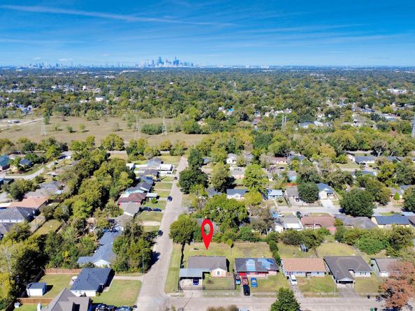 5503 Ricky Street, Houston TX 77033