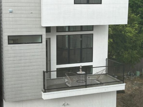 2835 Decker Place, Houston TX 77003