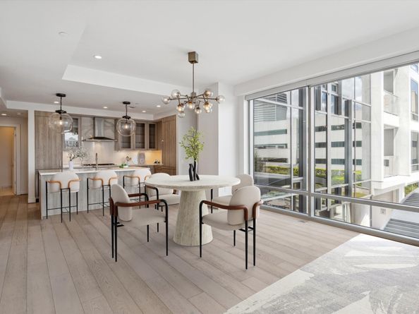 2047 Westcreek Lane 505, Houston TX 77027