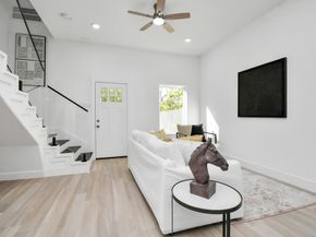 3330 Francis Street AB, Houston TX 77004