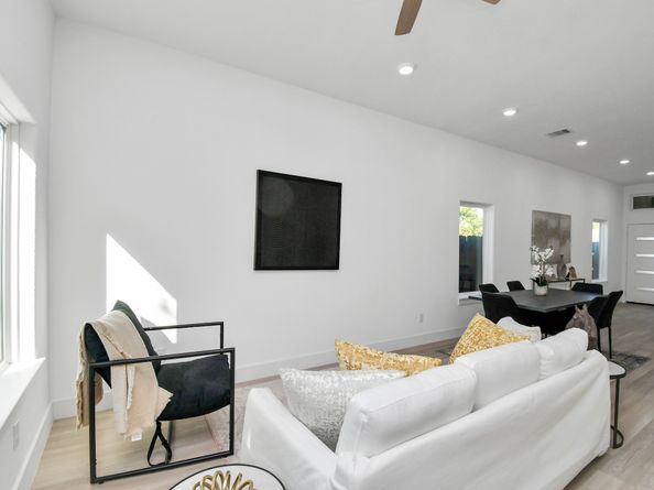 3330 Francis Street AB, Houston TX 77004