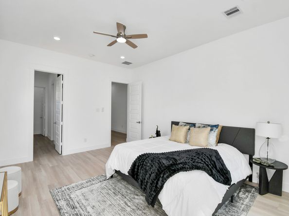 3330 Francis Street AB, Houston TX 77004