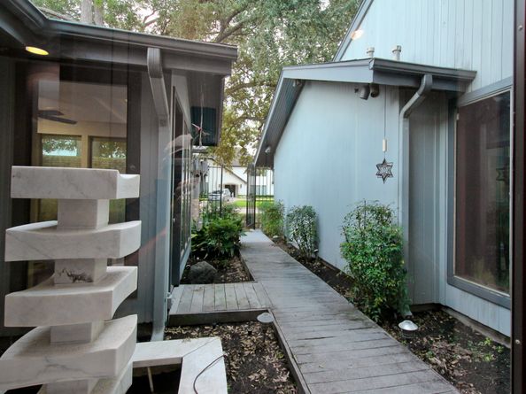 1234 Sugar Creek Boulevard, Sugar Land TX 77478