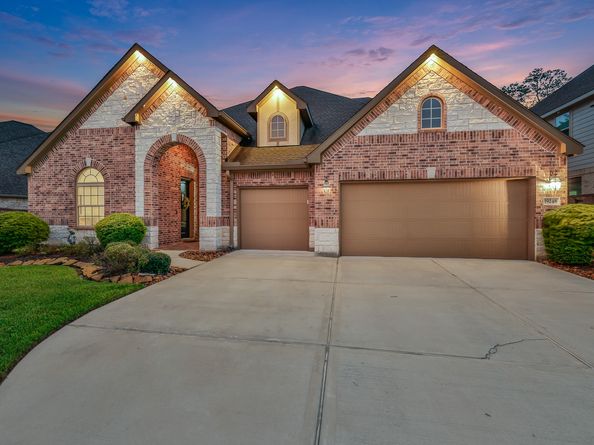 19248 Yellow Chestnut Lane, New Caney TX 77357