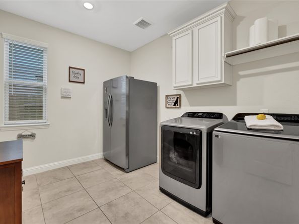 19248 Yellow Chestnut Lane, New Caney TX 77357