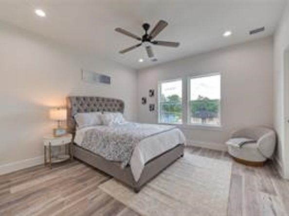 892 Paul Quinn Street, Houston TX 77091