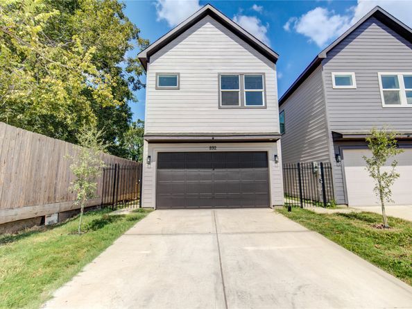 892 Paul Quinn Street, Houston TX 77091