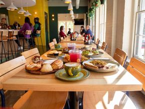 1333 W 22nd Street F, Houston TX 77008