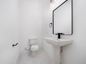 815 W 18th Street, Houston TX 77008