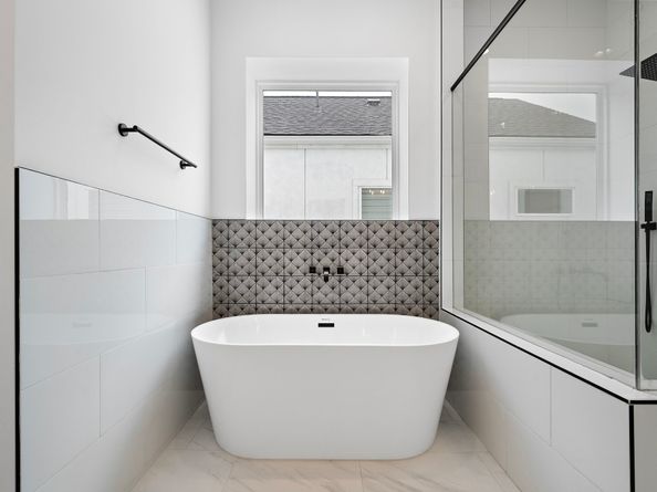 815 W 18th Street, Houston TX 77008