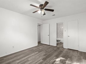 10027 Towne Mist Drive, Sugar Land TX 77498