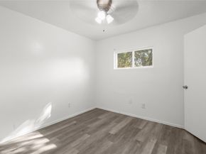 10027 Towne Mist Drive, Sugar Land TX 77498