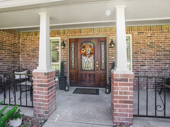 1006 Castle Hill Trail, Houston TX 77339