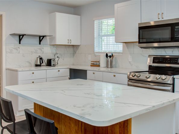 4522 Willowbend Boulevard, Houston TX 77035